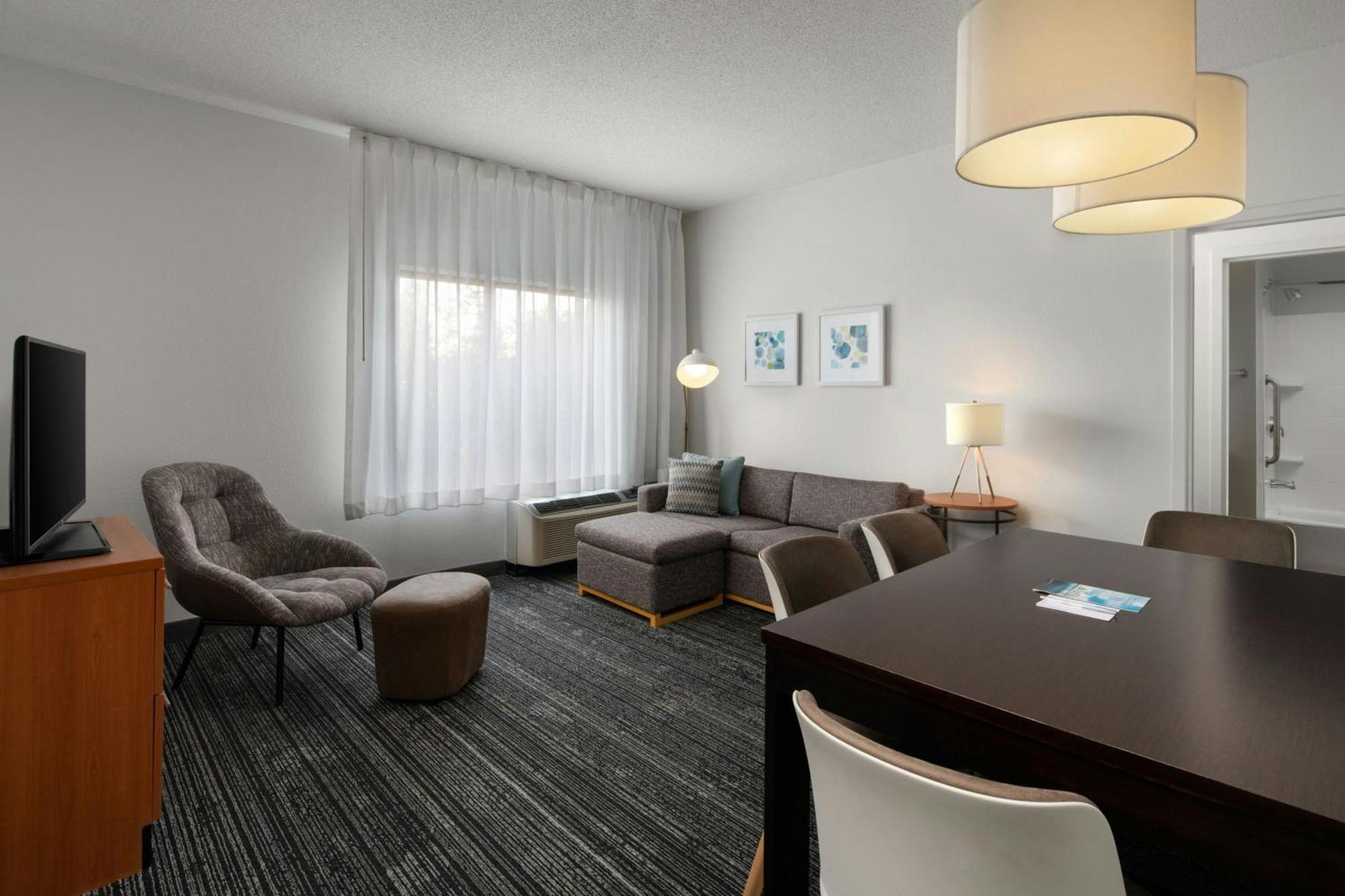 ทาวน์เพลส สวีท ฟลอเรนซ์ Hotel ภายนอก รูปภาพ