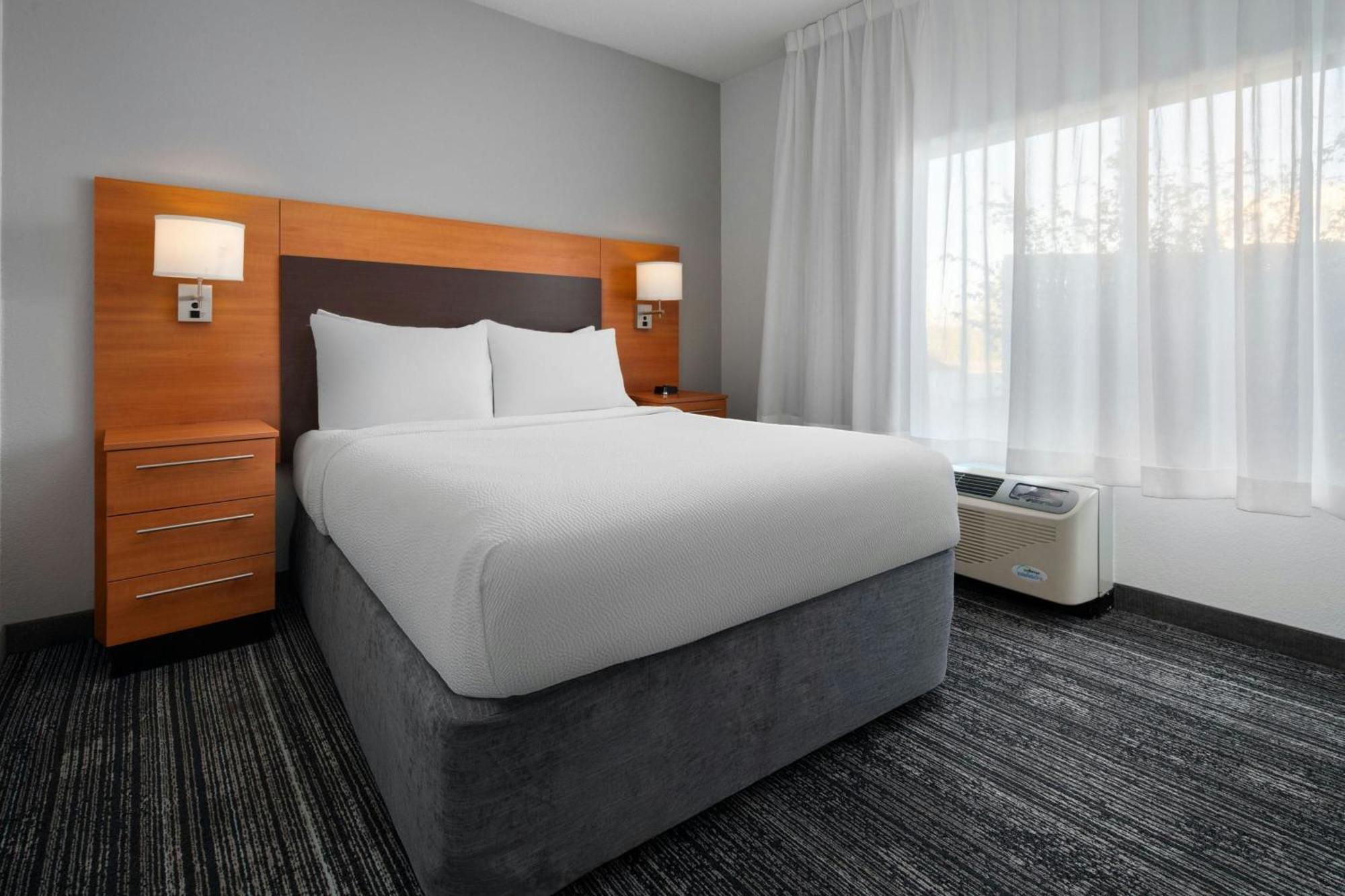 ทาวน์เพลส สวีท ฟลอเรนซ์ Hotel ภายนอก รูปภาพ