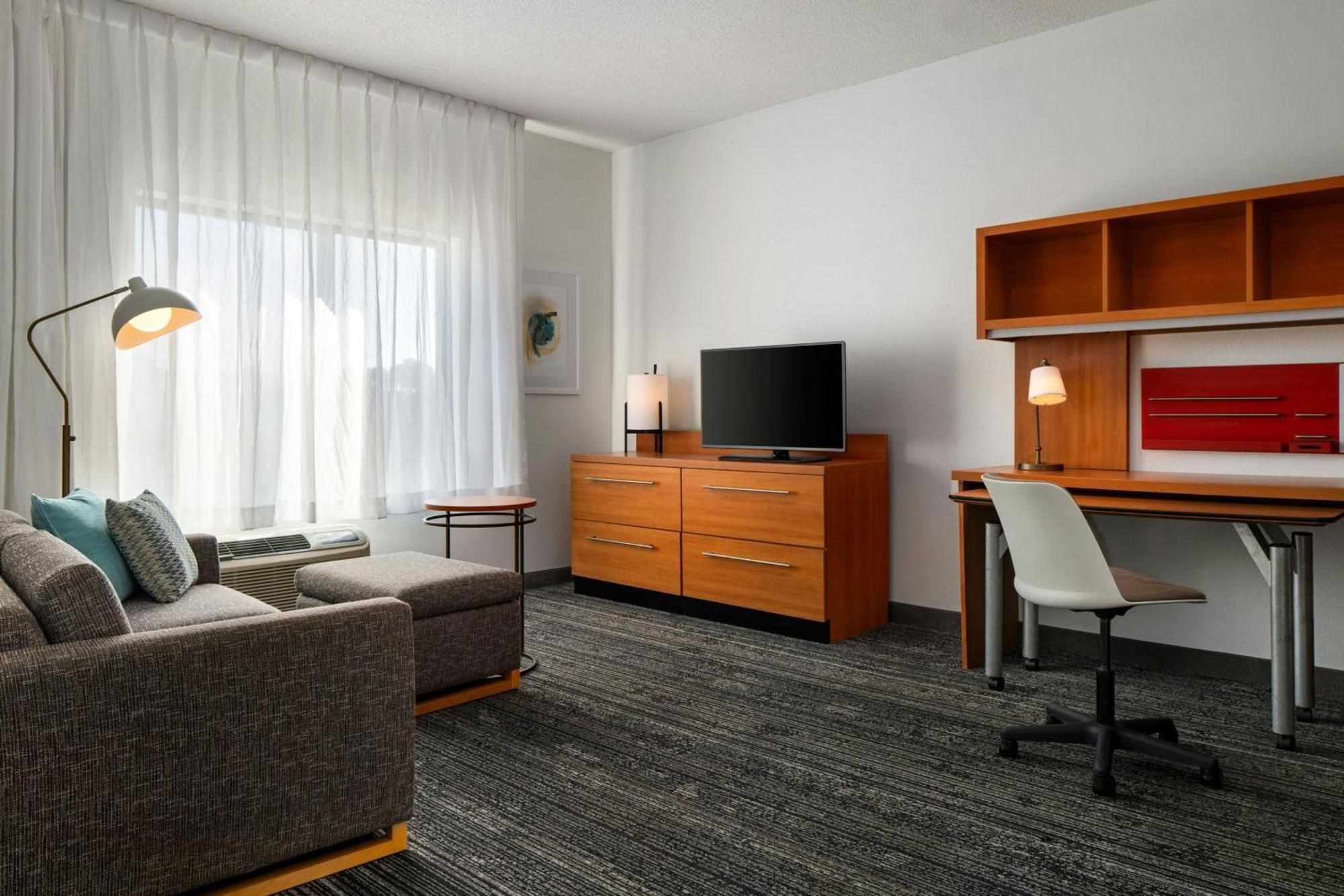 ทาวน์เพลส สวีท ฟลอเรนซ์ Hotel ภายนอก รูปภาพ